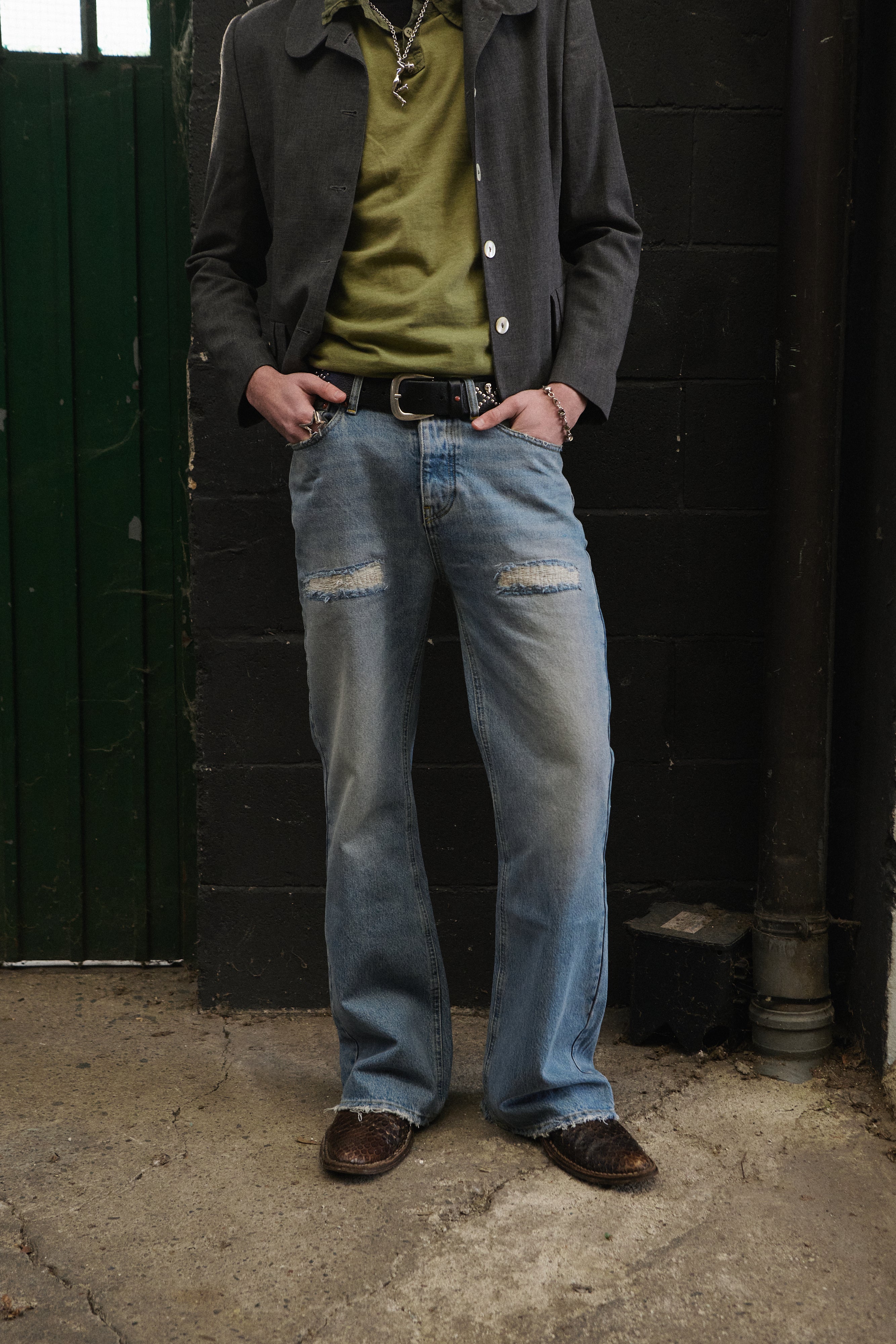 01 Bootcut Denim - Image 2